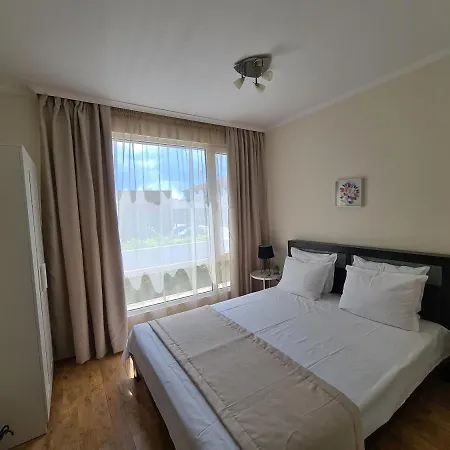 Apartment Holiday *